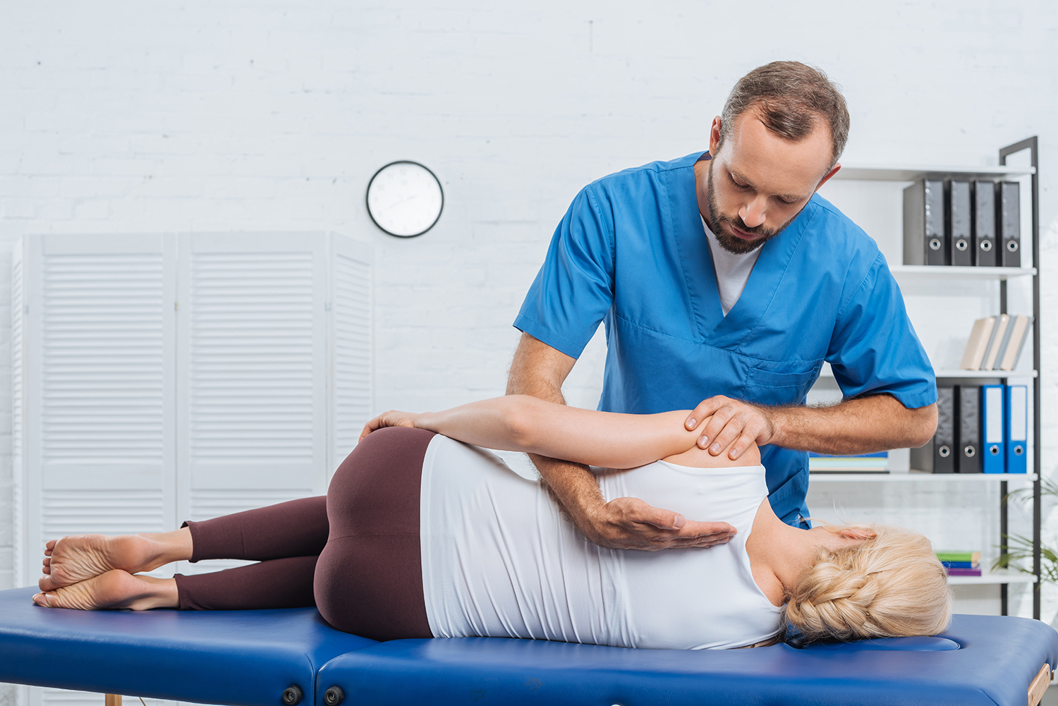 Terapia powięziowa szkolenie – podstawa do poznania fizyczności i rezultatywnej, dojrzałej działalności terapeutycznej